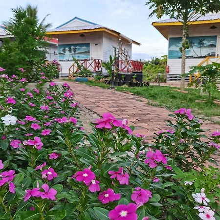 Shunde Palm Resort 仙本那顺德人家棕榈园 エクステリア 写真